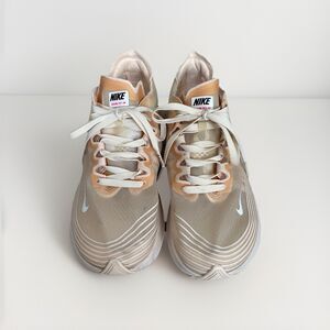 Nike Womens Running Shoes Zoom Fly SP AJ8229-800 Guava Ice/White. Sz 6.5